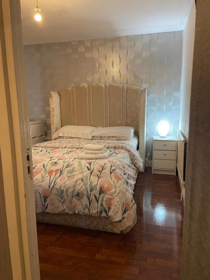 King Room In Уоррингтон Экстерьер фото